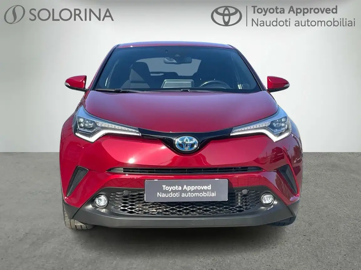 TOYOTA C-HR