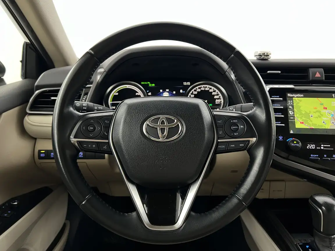TOYOTA CAMRY