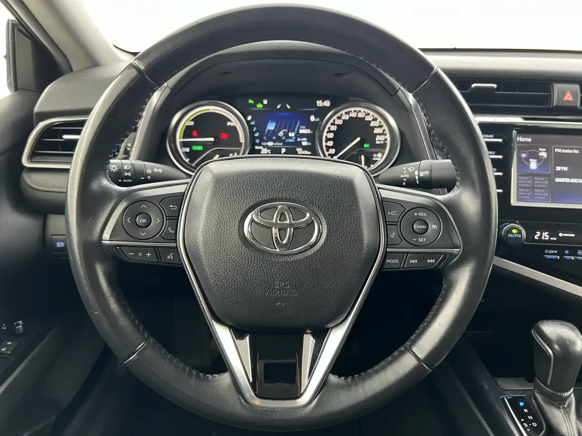 TOYOTA CAMRY