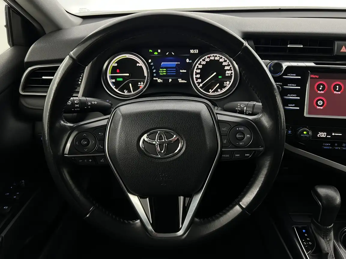 TOYOTA CAMRY