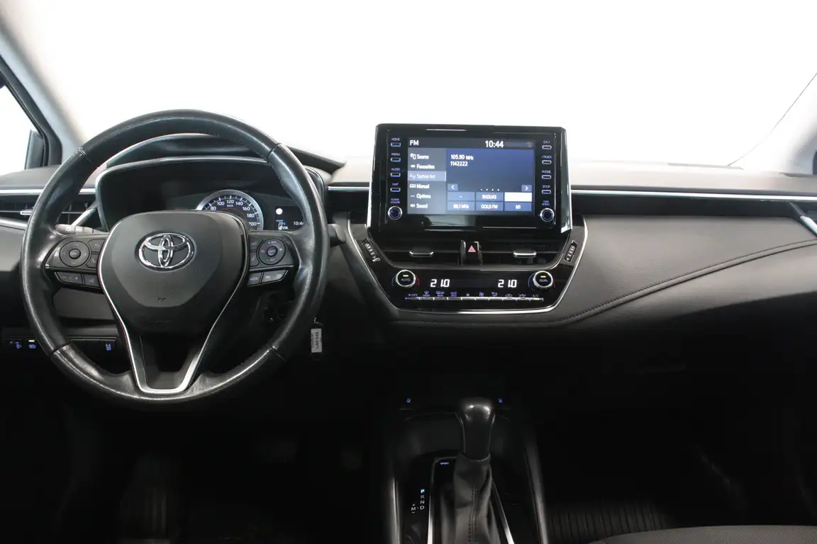 TOYOTA COROLLA