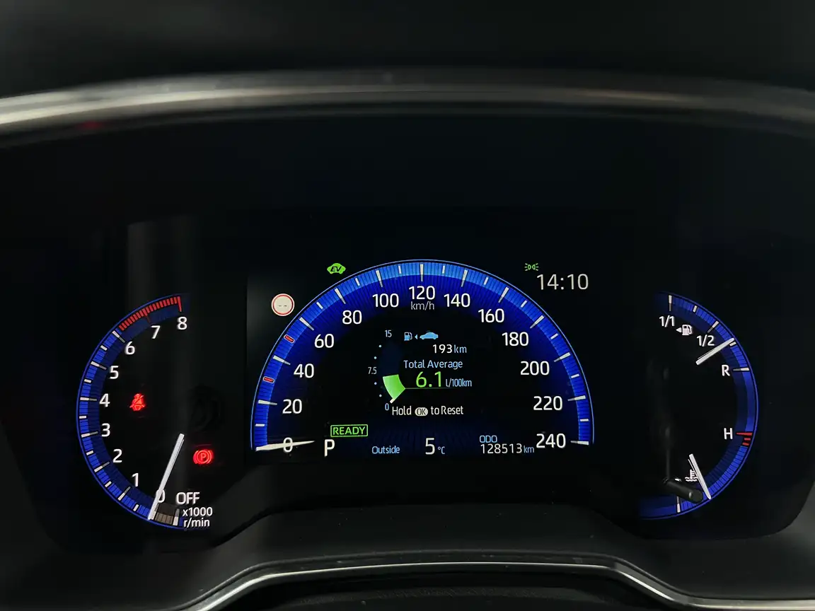 TOYOTA COROLLA