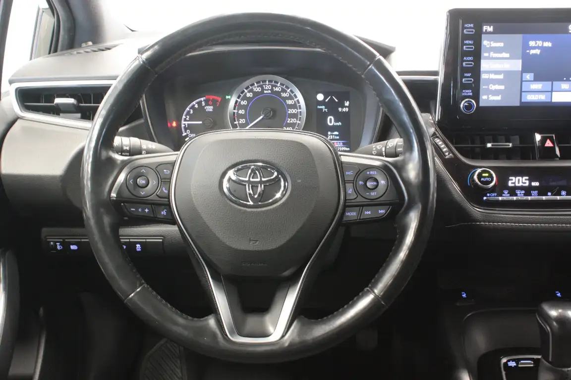 TOYOTA COROLLA