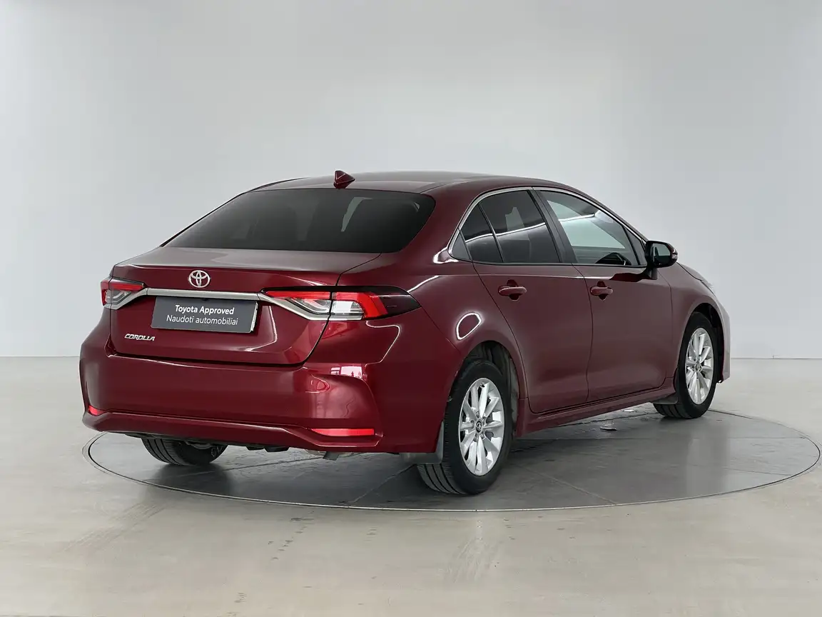 TOYOTA COROLLA