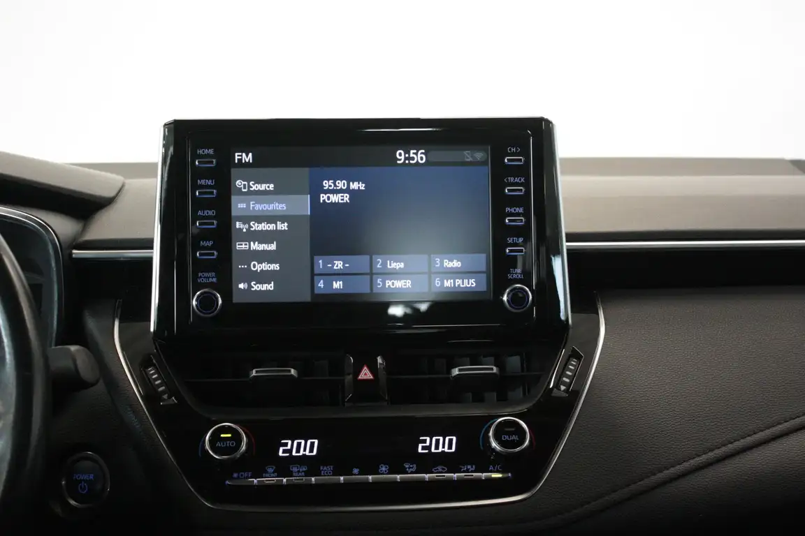 TOYOTA COROLLA