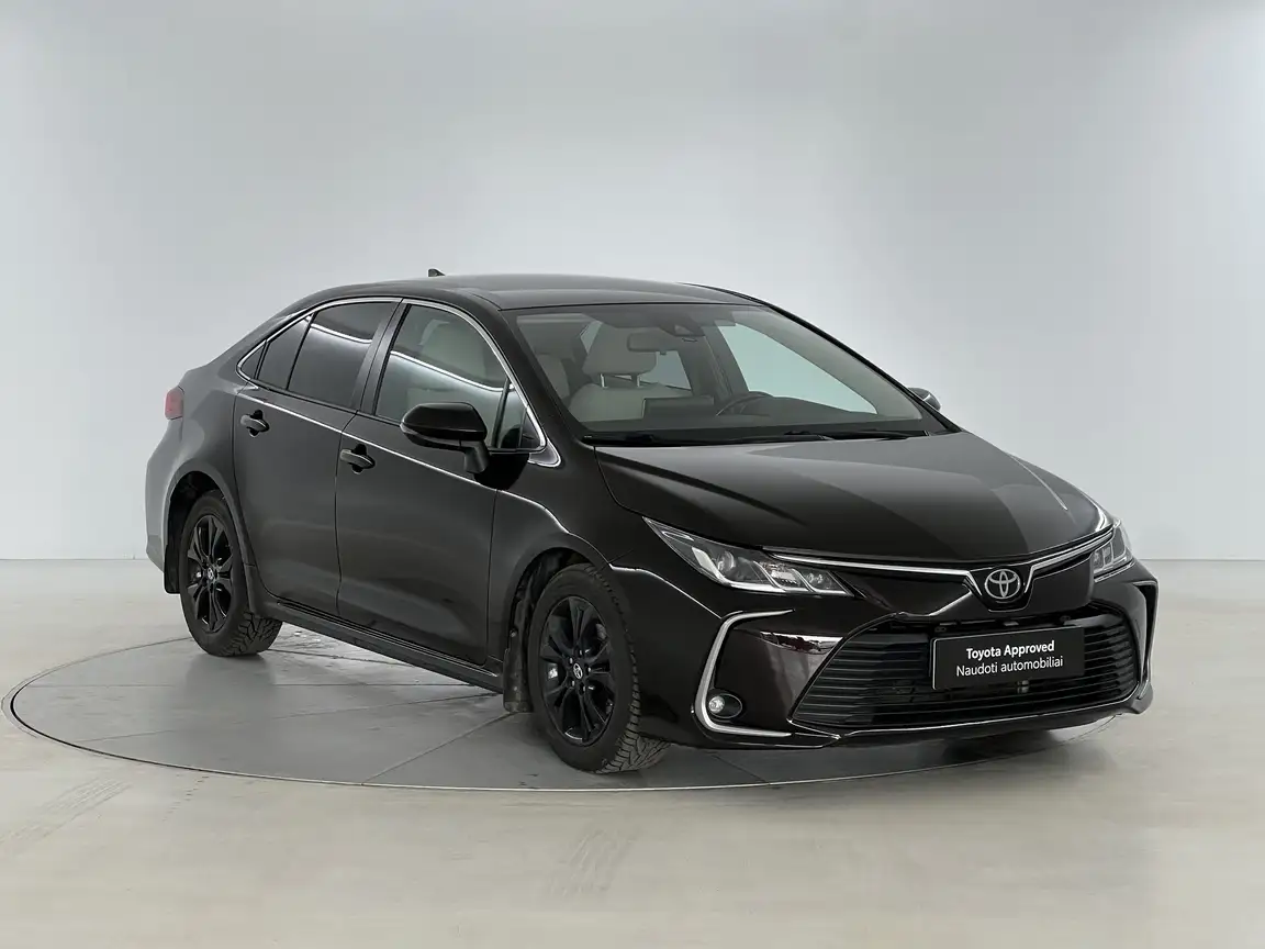 TOYOTA COROLLA