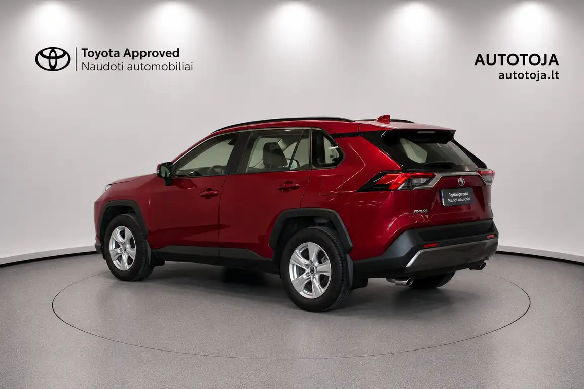 TOYOTA RAV4