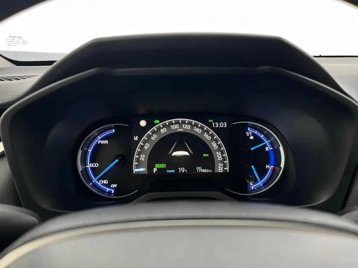 TOYOTA RAV4