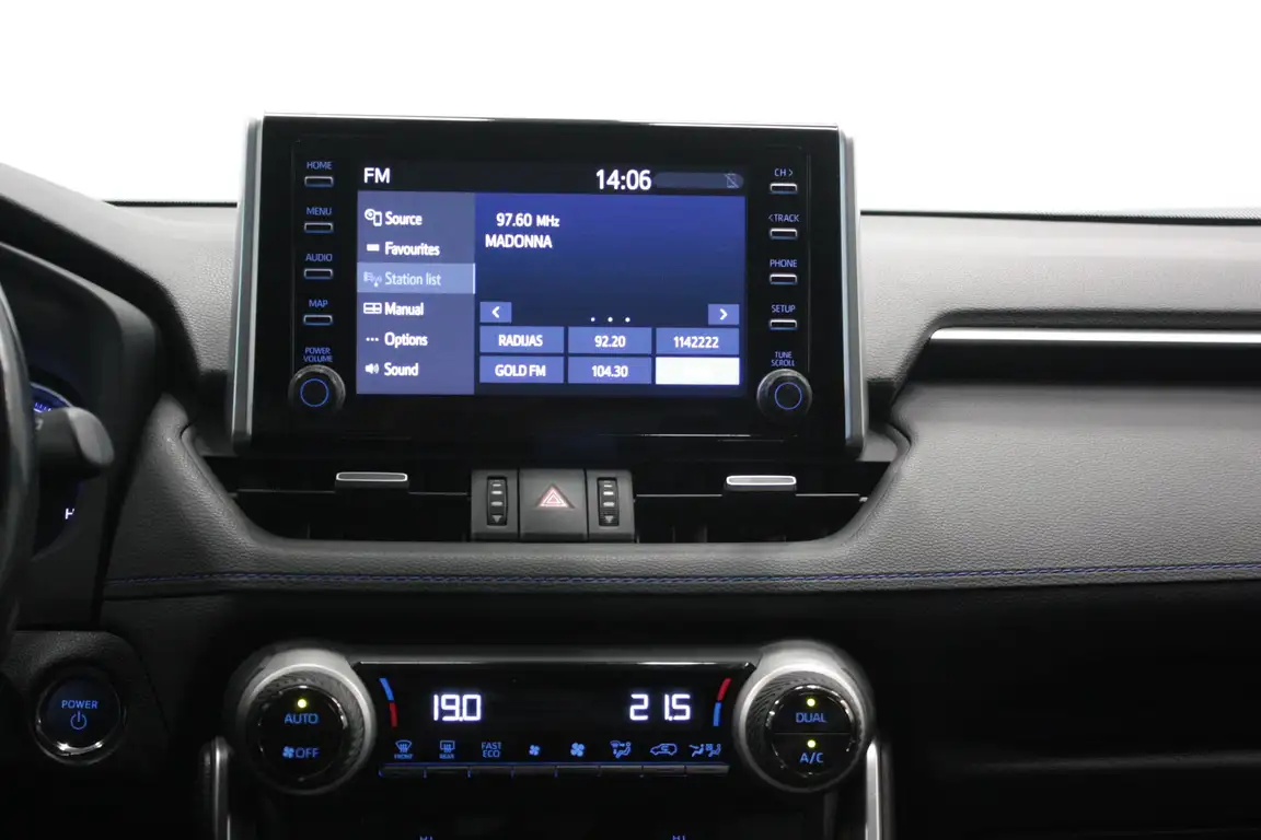 TOYOTA RAV4