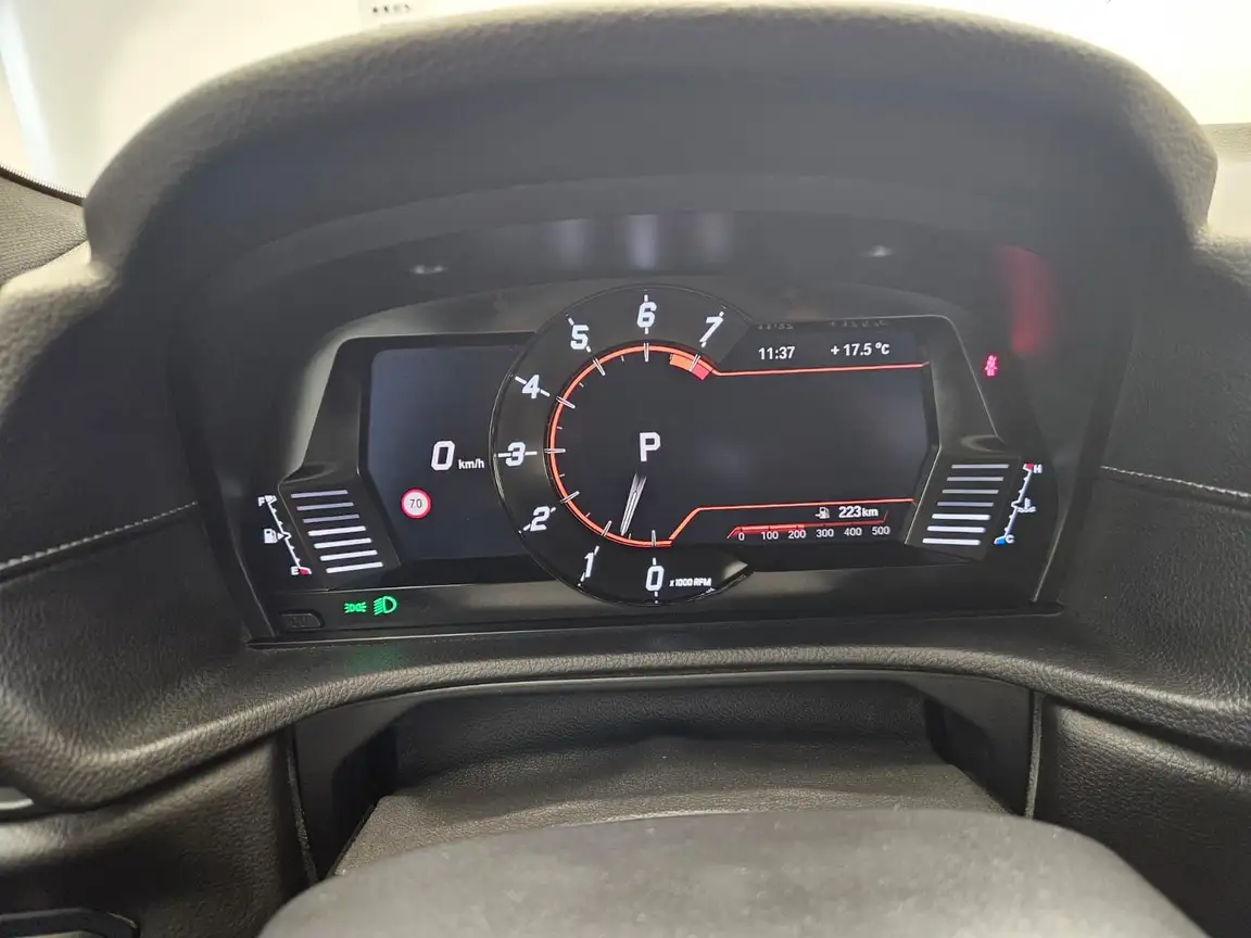 TOYOTA SUPRA