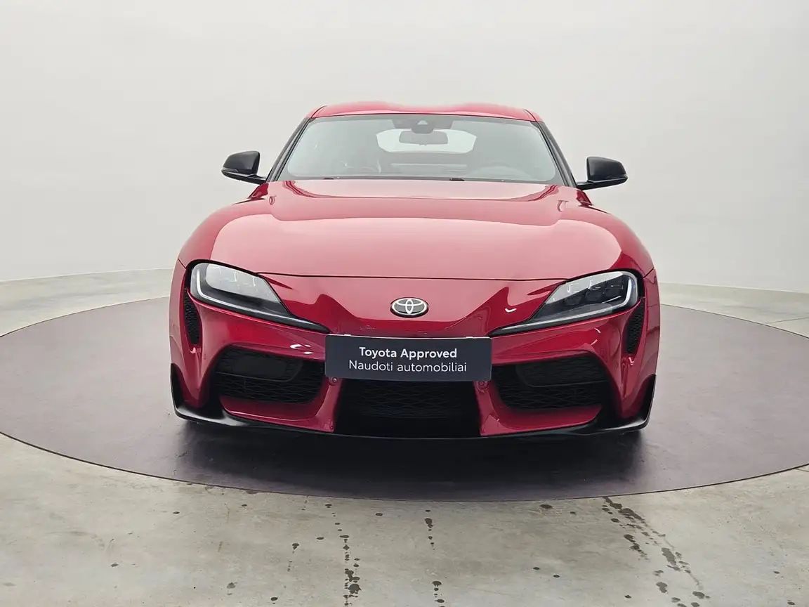 TOYOTA SUPRA