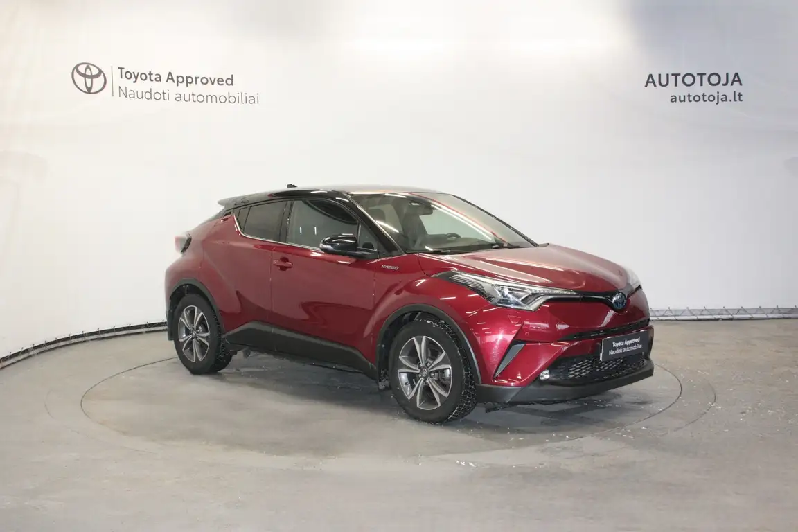 TOYOTA C-HR
