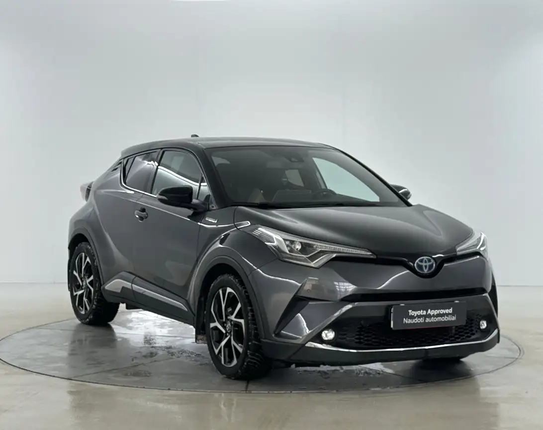 TOYOTA C-HR