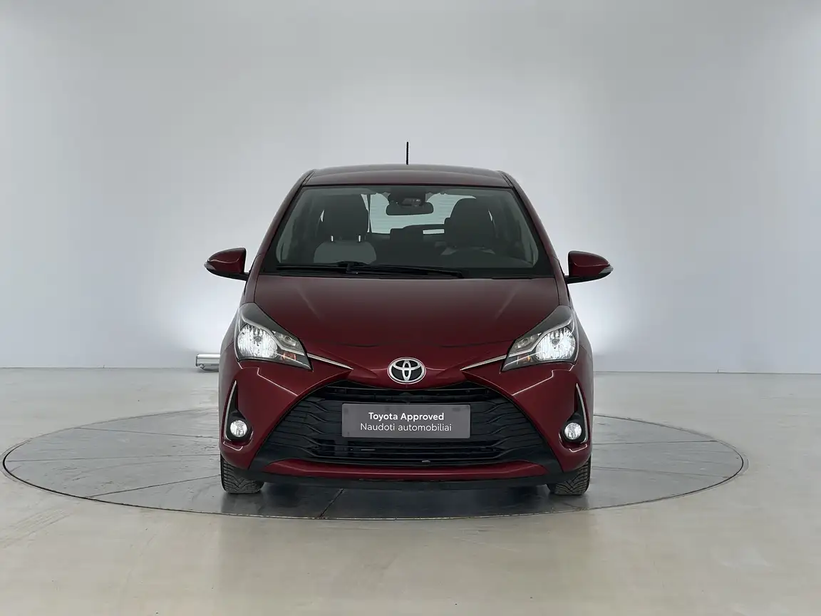 TOYOTA YARIS