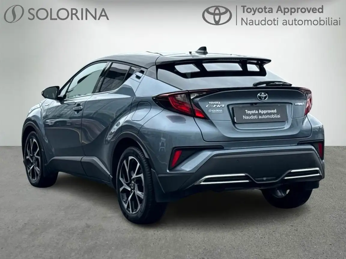 TOYOTA C-HR