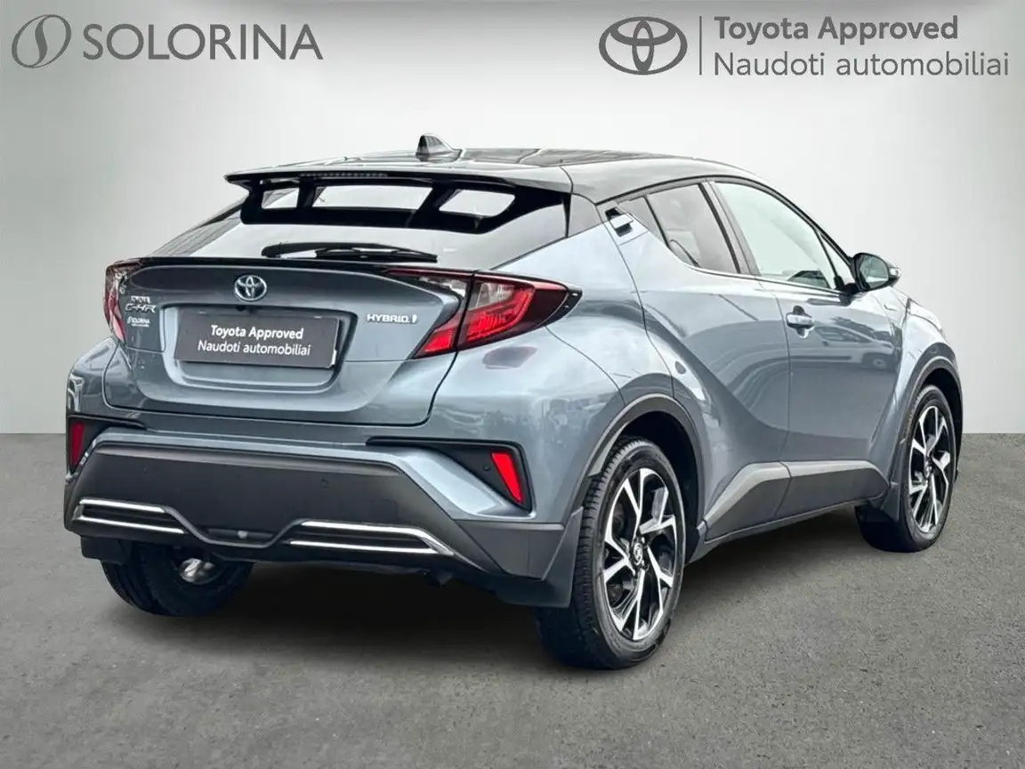 TOYOTA C-HR