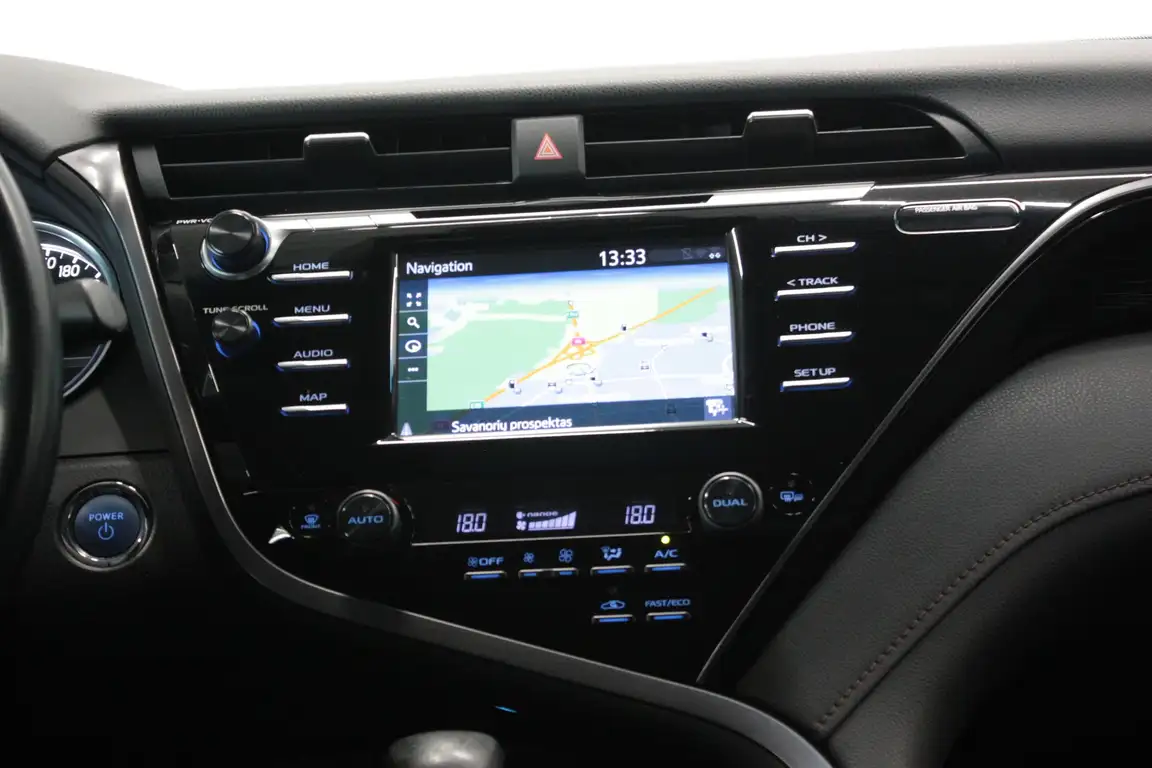 TOYOTA CAMRY