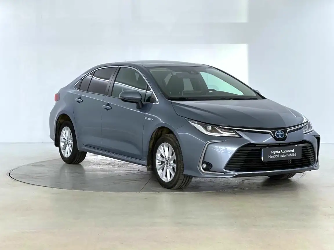 TOYOTA COROLLA