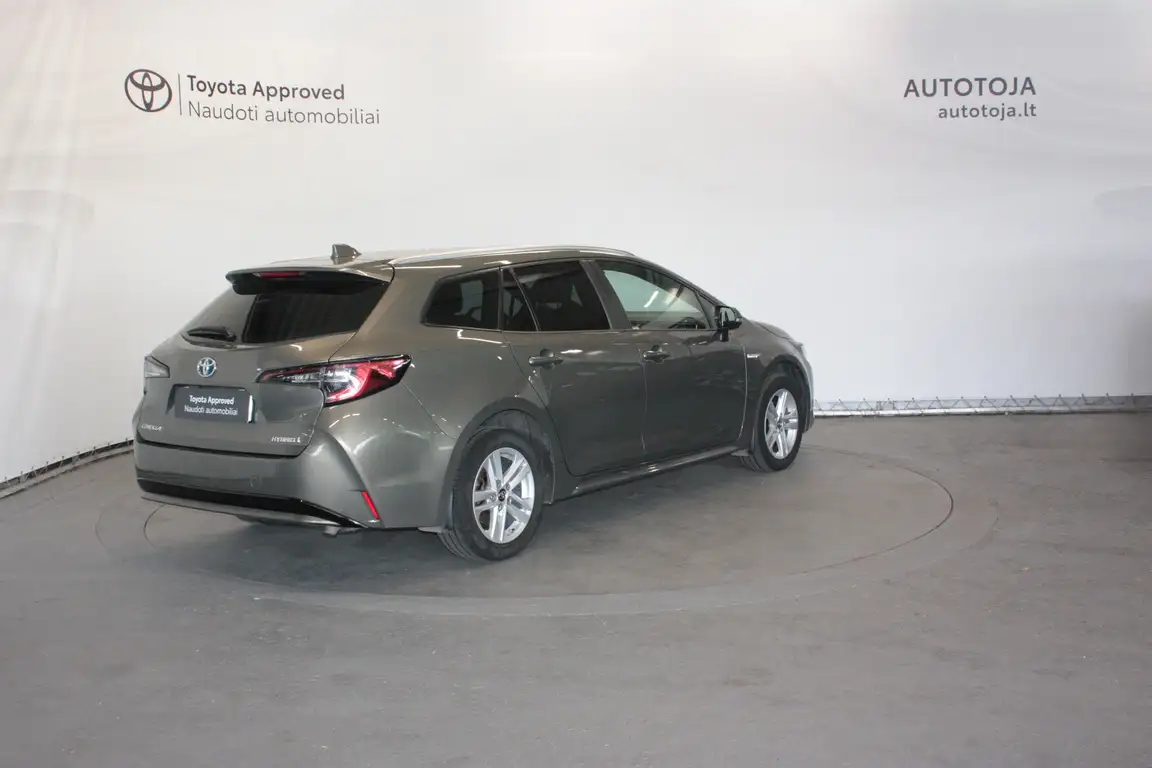 TOYOTA COROLLA