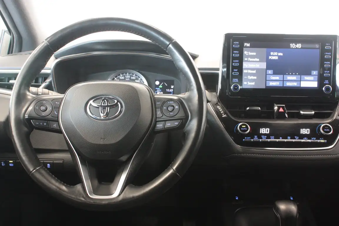 TOYOTA COROLLA