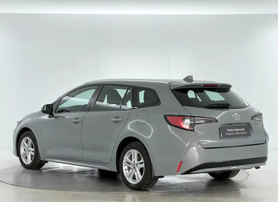 TOYOTA COROLLA