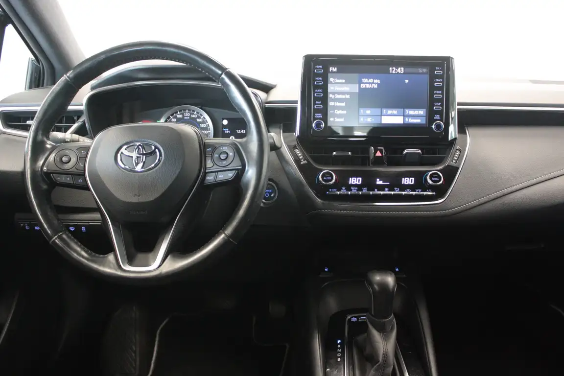 TOYOTA COROLLA