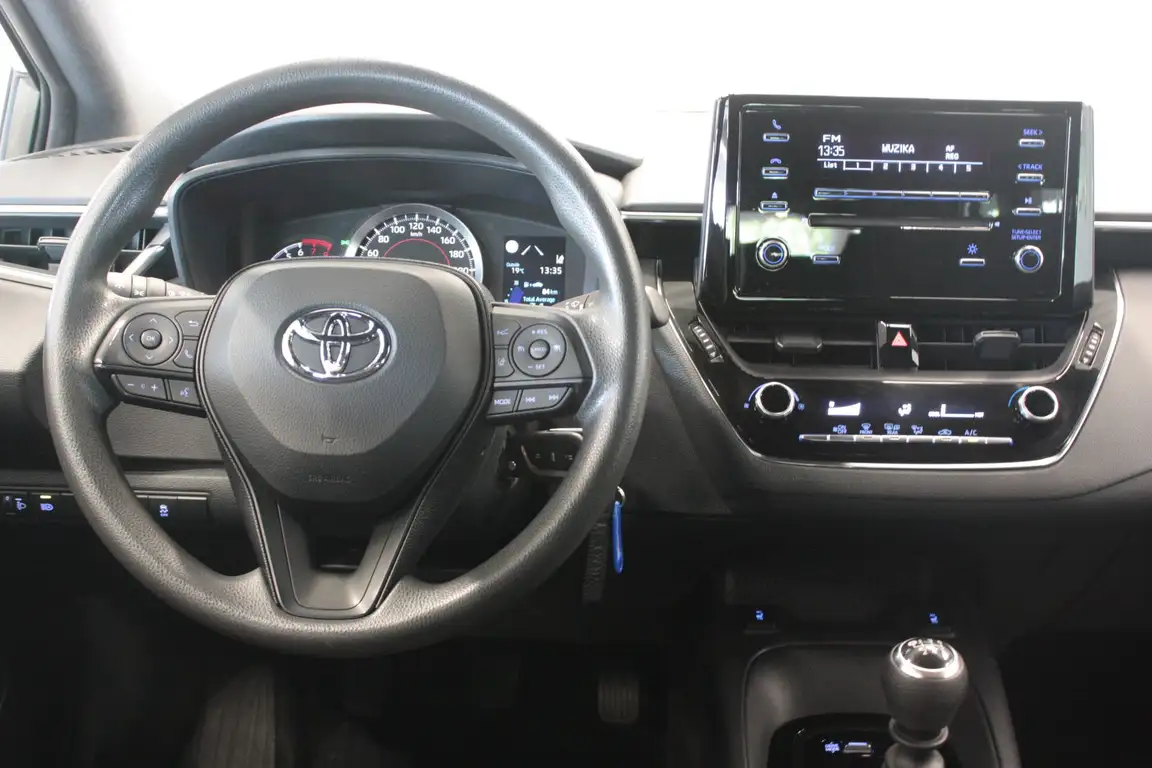 TOYOTA COROLLA