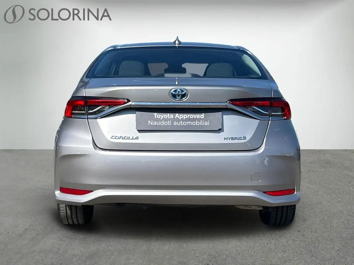 TOYOTA COROLLA