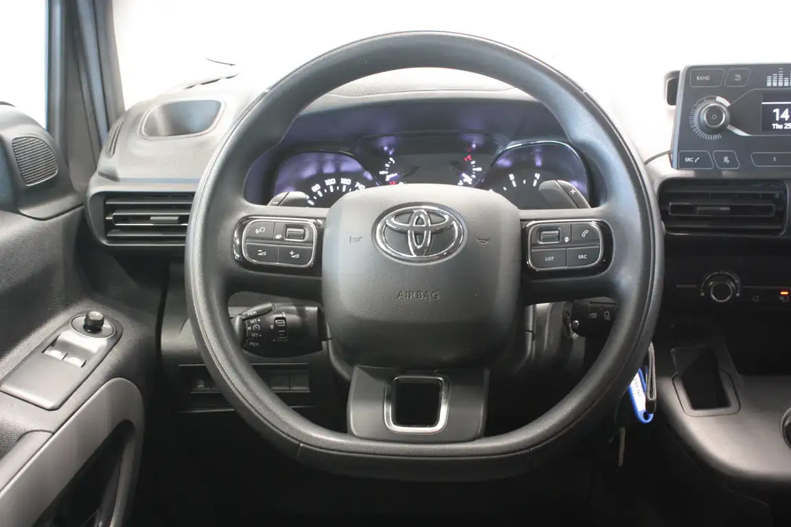 TOYOTA PROACE CITY VERSO