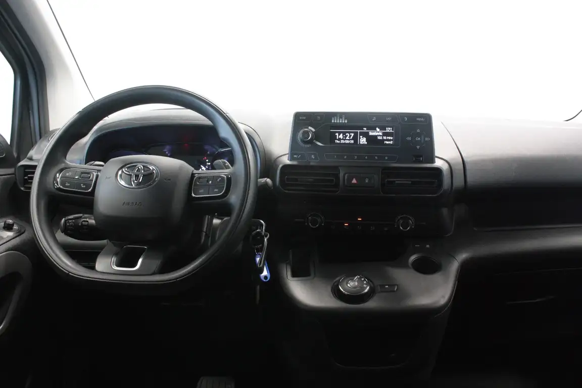 TOYOTA PROACE CITY VERSO