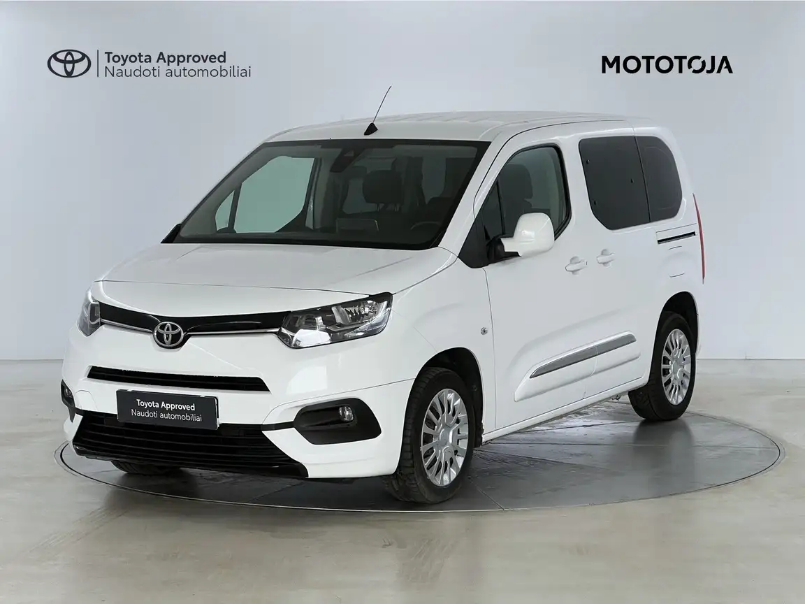 TOYOTA PROACE CITY VERSO