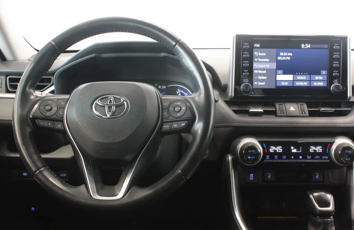 TOYOTA RAV4