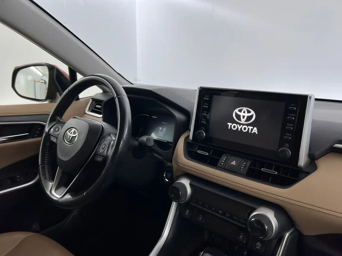 TOYOTA RAV4