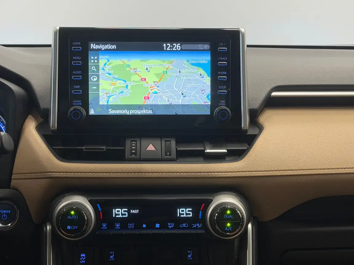TOYOTA RAV4