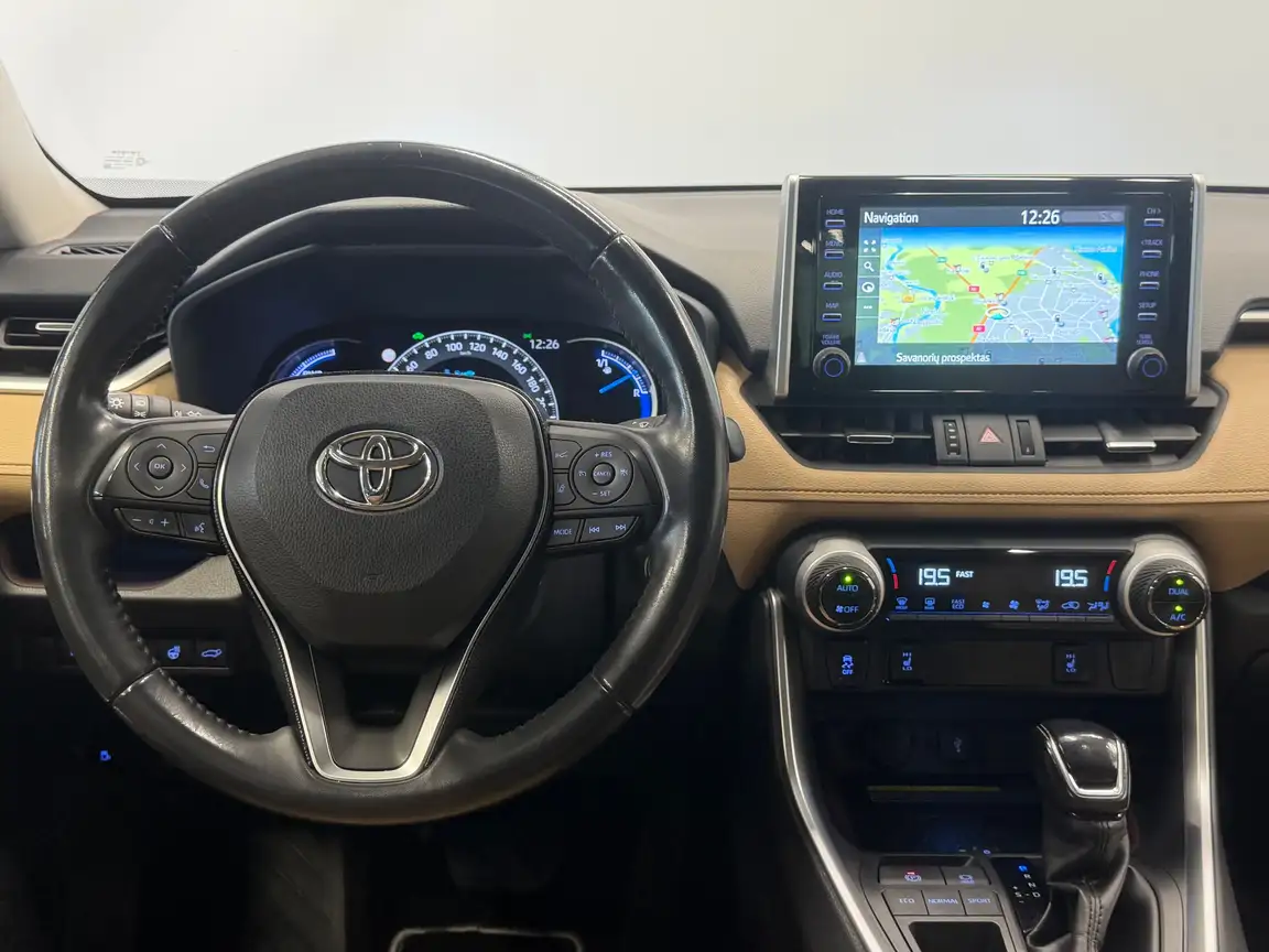 TOYOTA RAV4