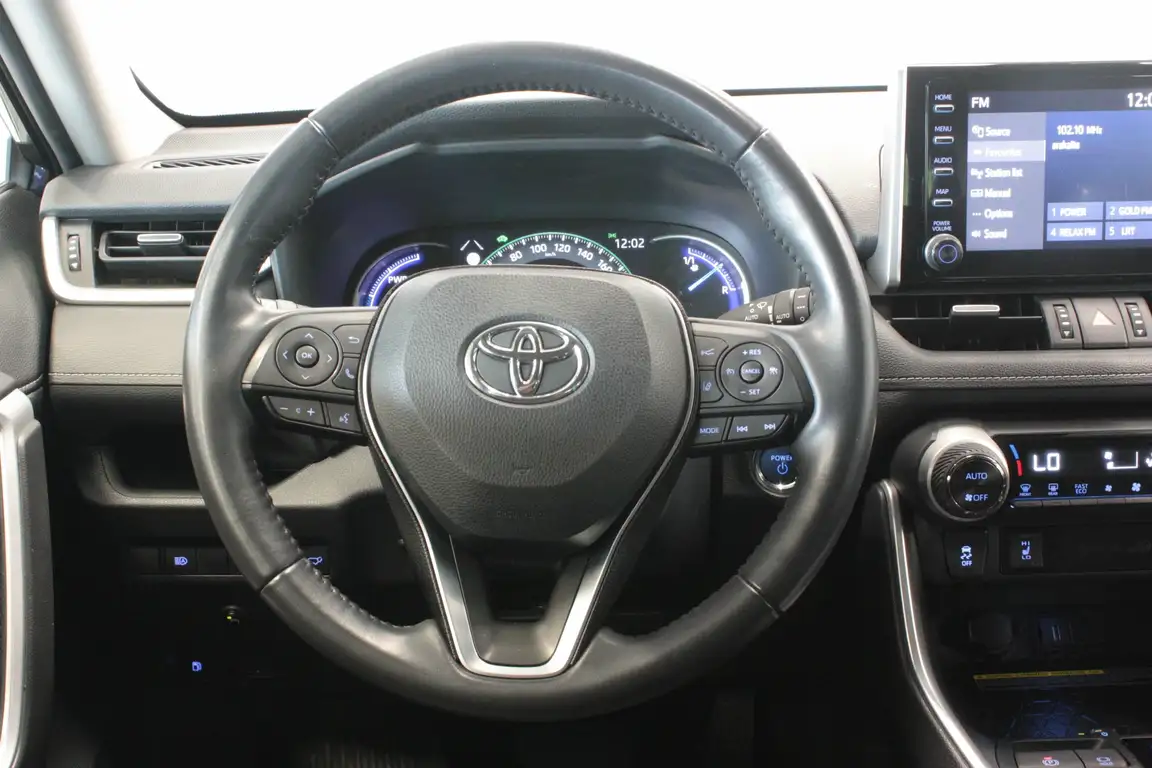 TOYOTA RAV4