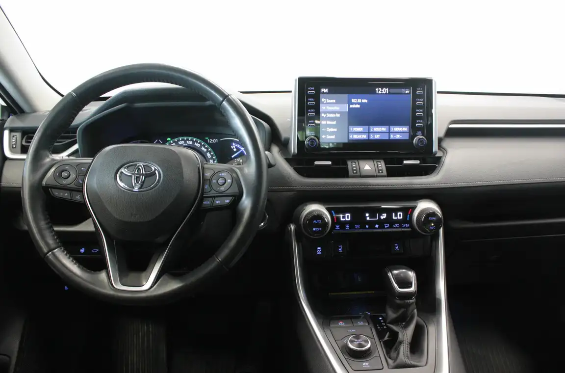 TOYOTA RAV4