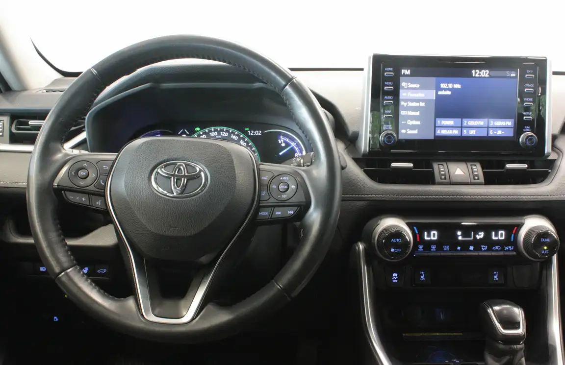 TOYOTA RAV4