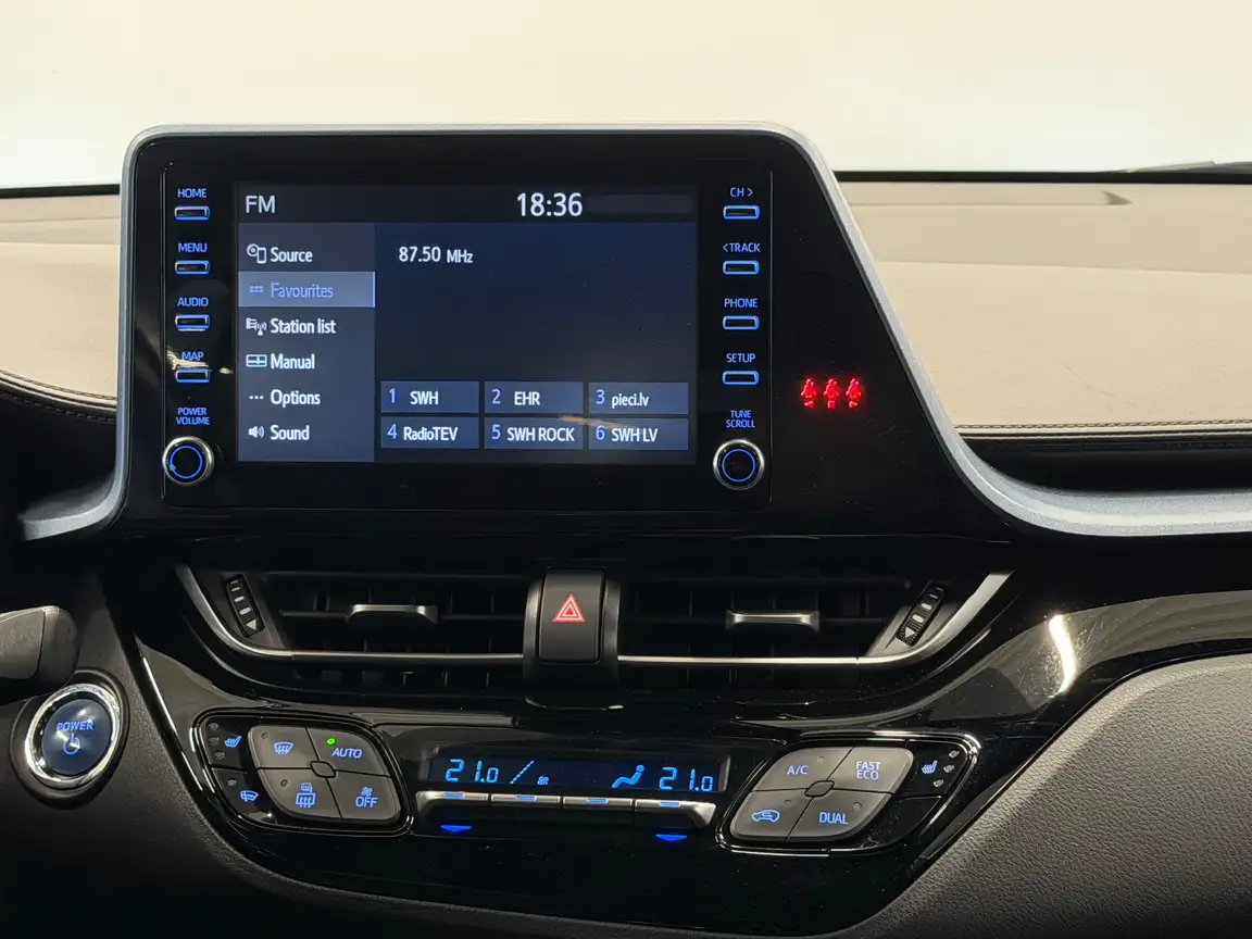 TOYOTA C-HR