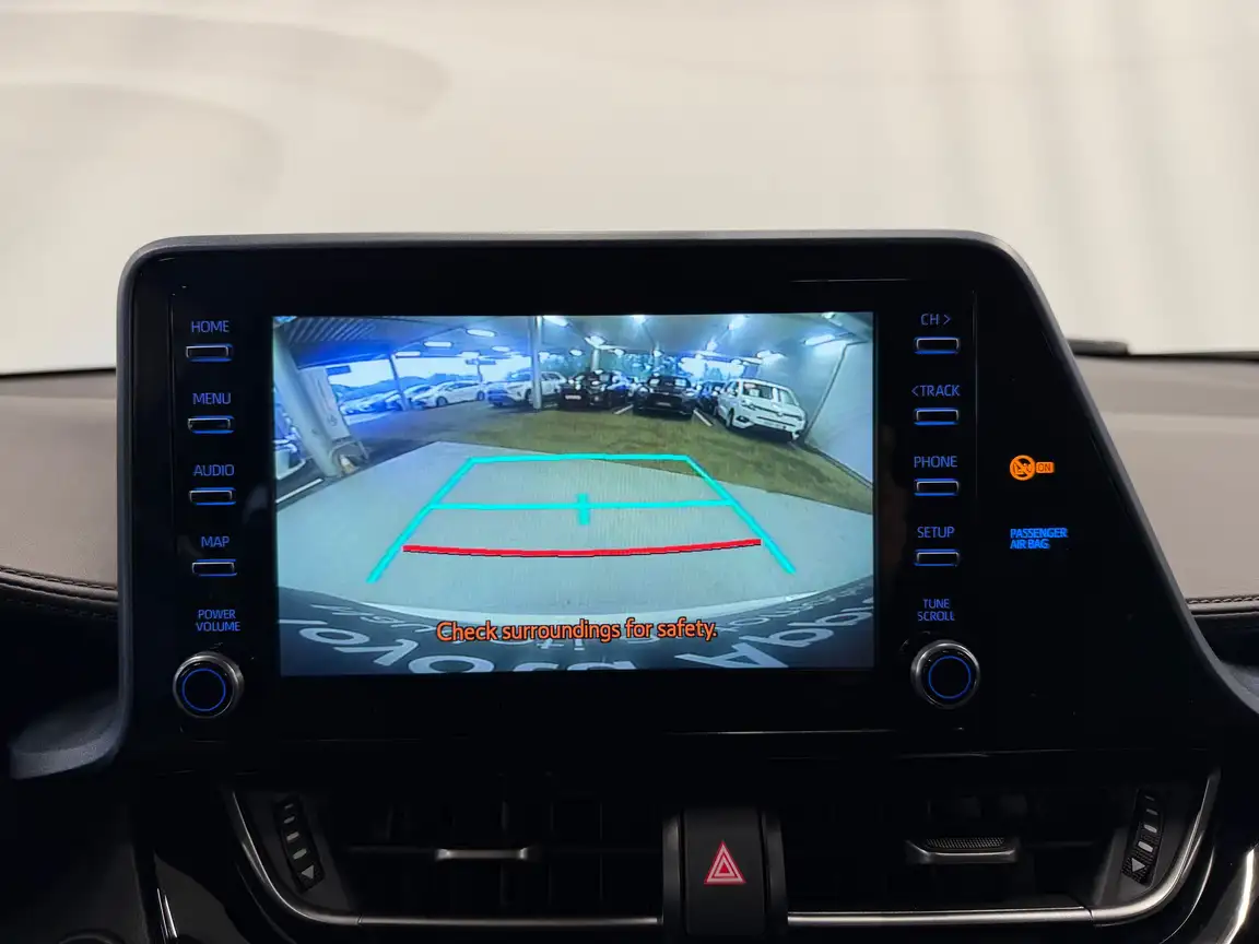 TOYOTA C-HR