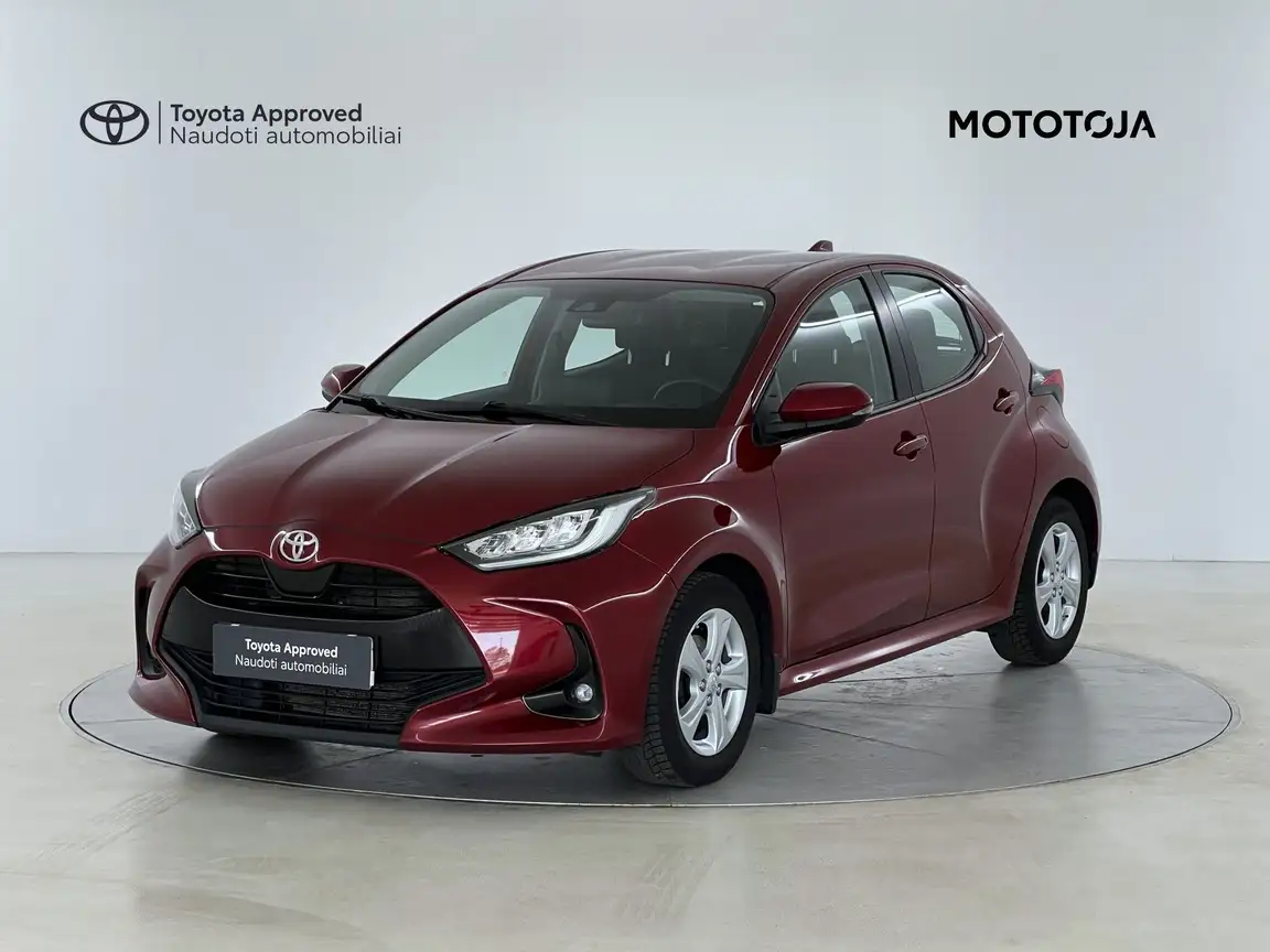 TOYOTA YARIS