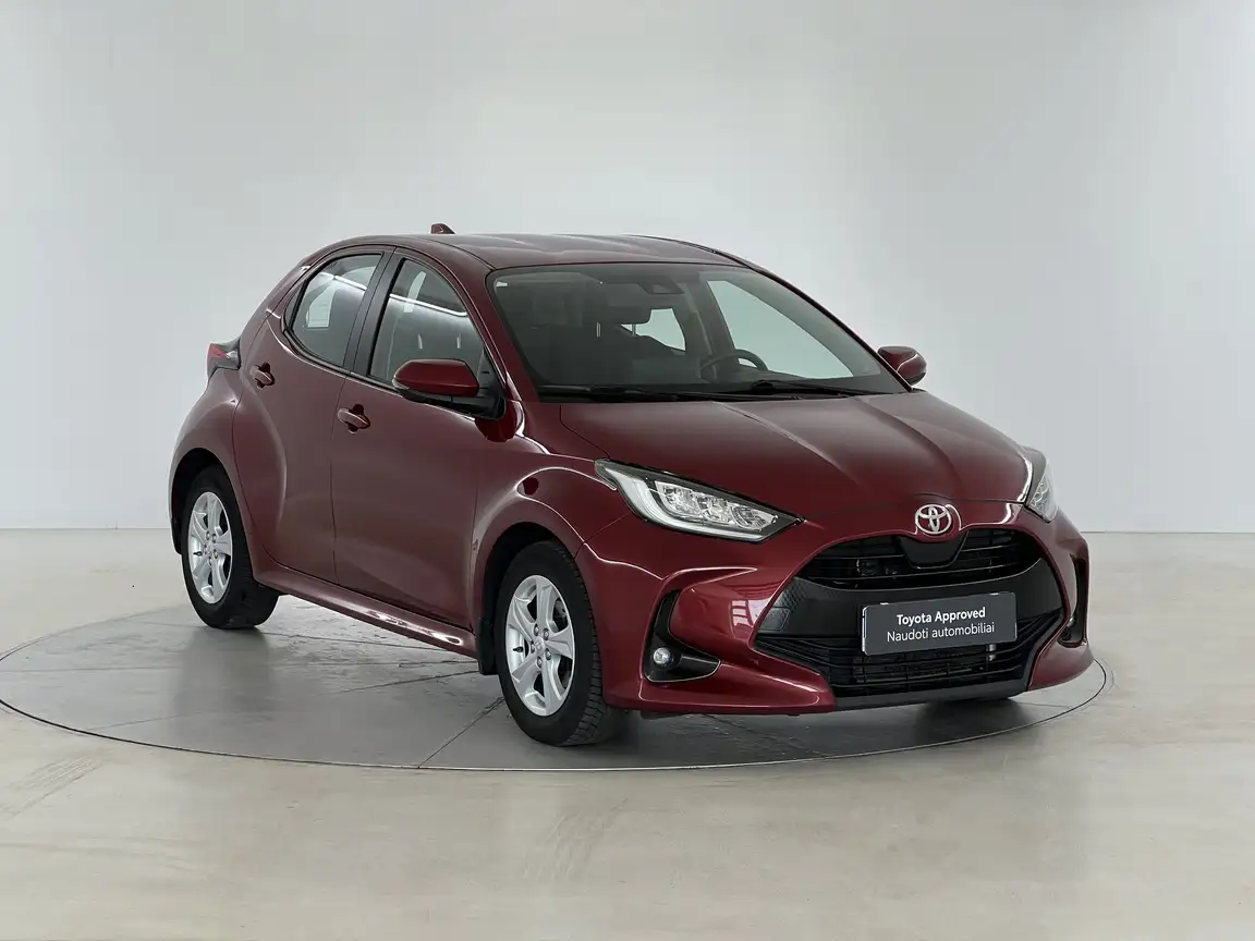 TOYOTA YARIS