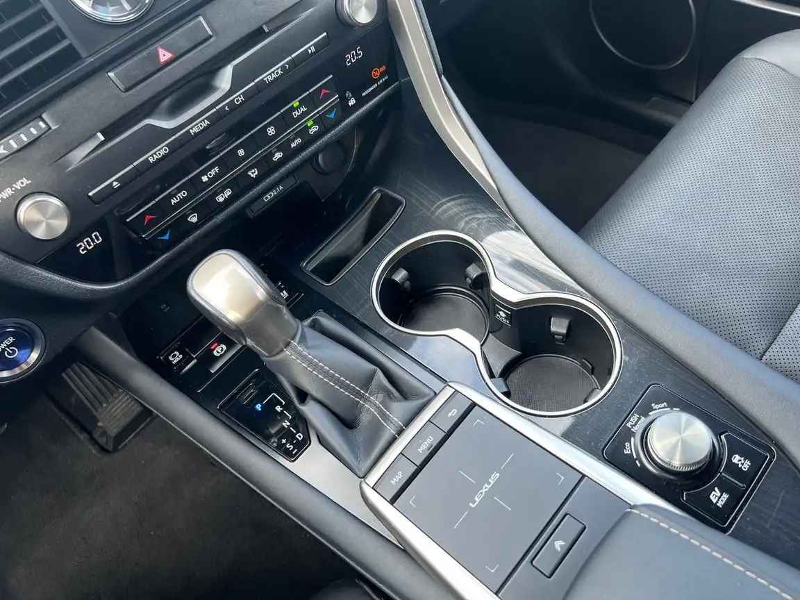 LEXUS RX