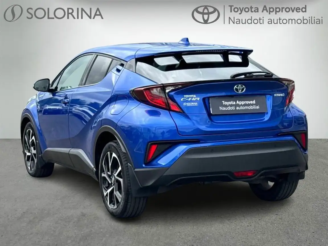 TOYOTA C-HR
