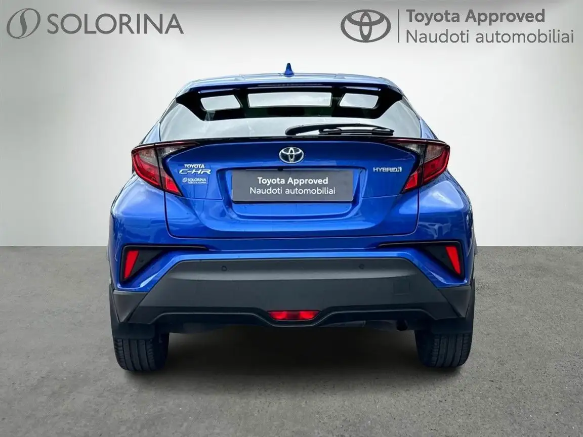 TOYOTA C-HR
