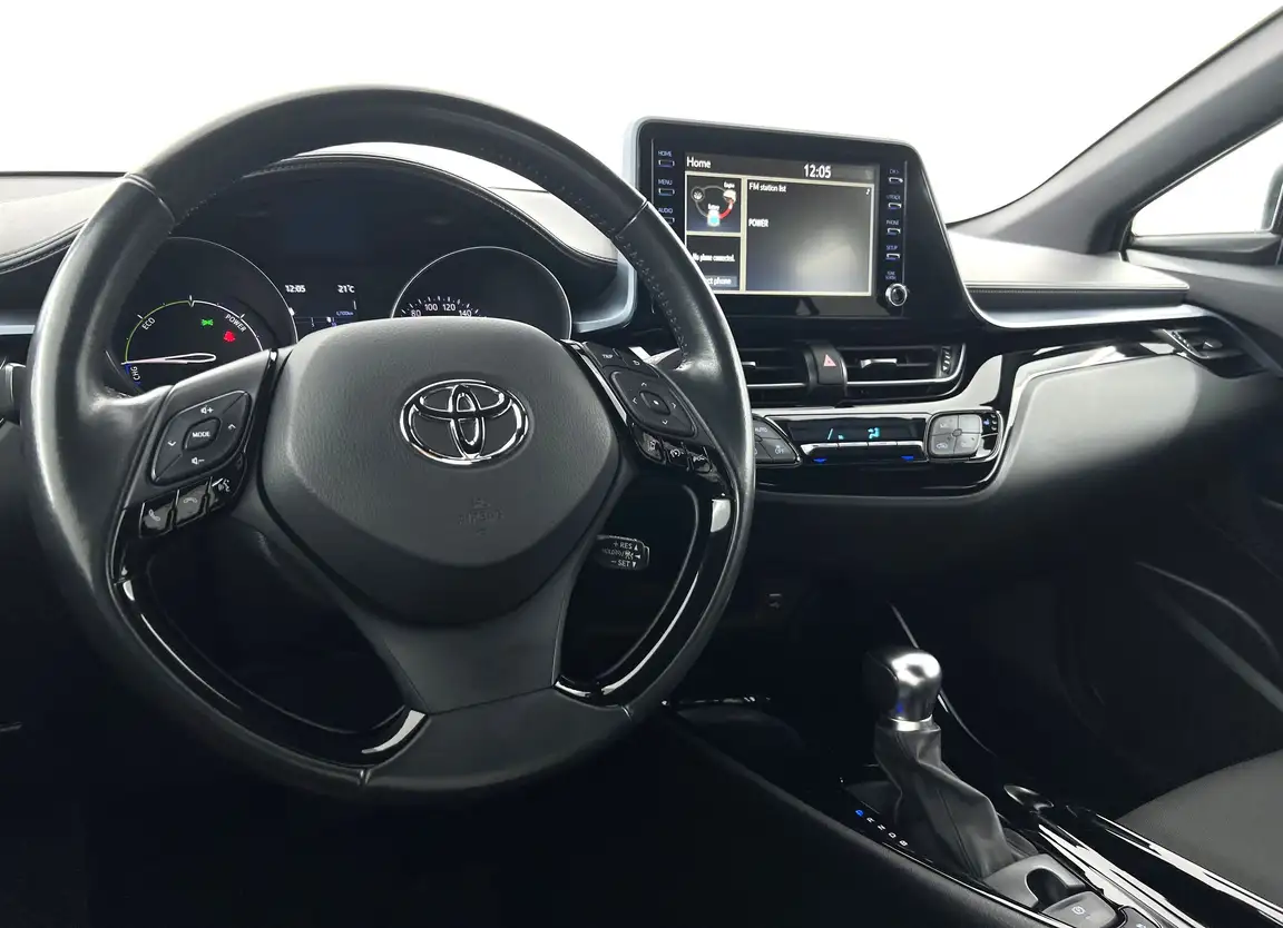 TOYOTA C-HR