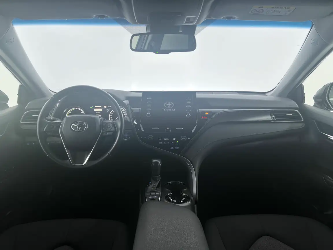 TOYOTA CAMRY