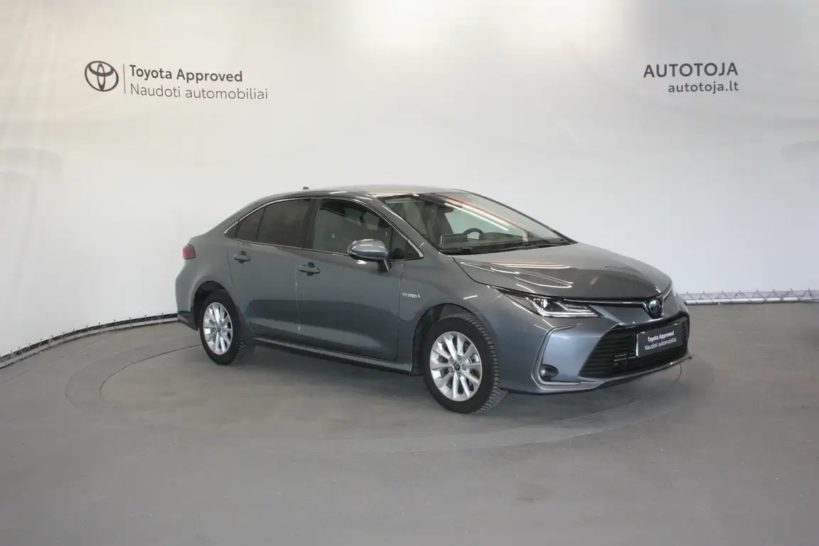TOYOTA COROLLA