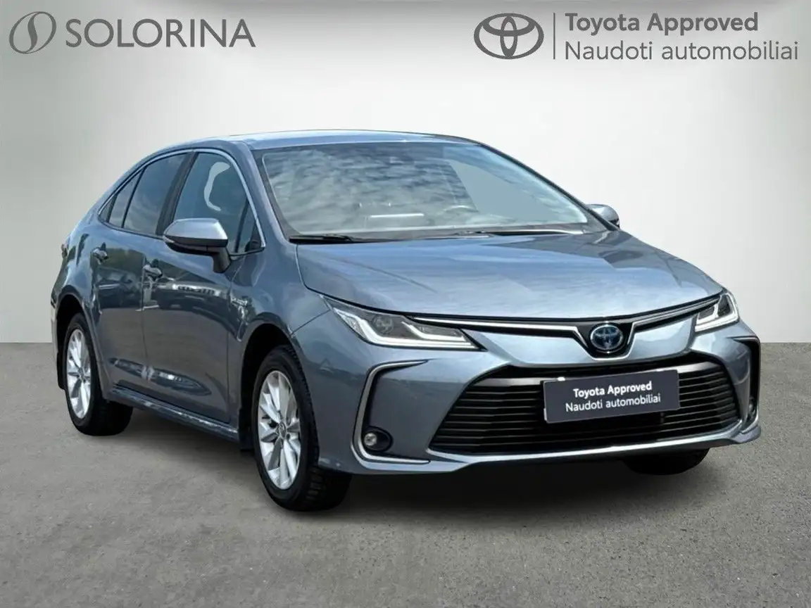 TOYOTA COROLLA