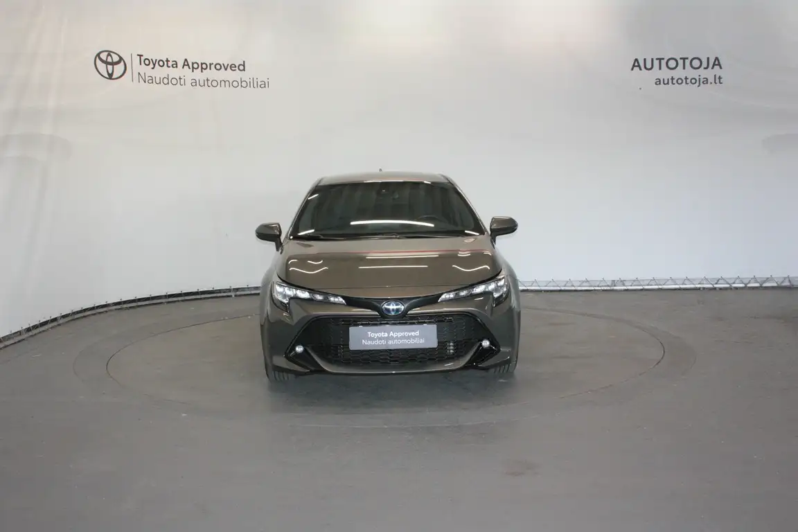 TOYOTA COROLLA